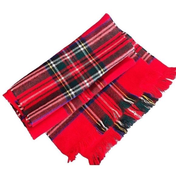 Classic Plaid Scarf by: Cashmere Look - Bid Now = Discounted Shipping - Picture 1 of 7